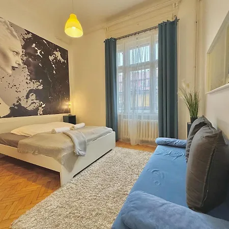 Trendy Spacious, Parking, Downtown, Ruin Pubs! Appartement *