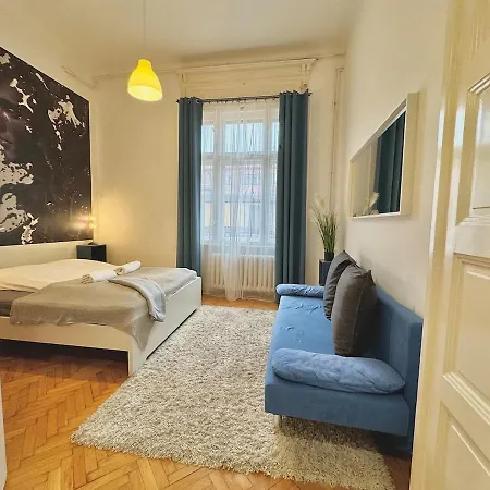 Trendy Spacious, Parking, Downtown, Ruin Pubs! Appartement *